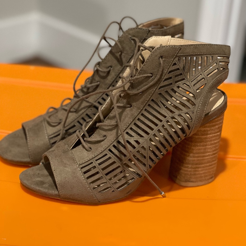 Sam Edelman Khaki Cutout Block Heels